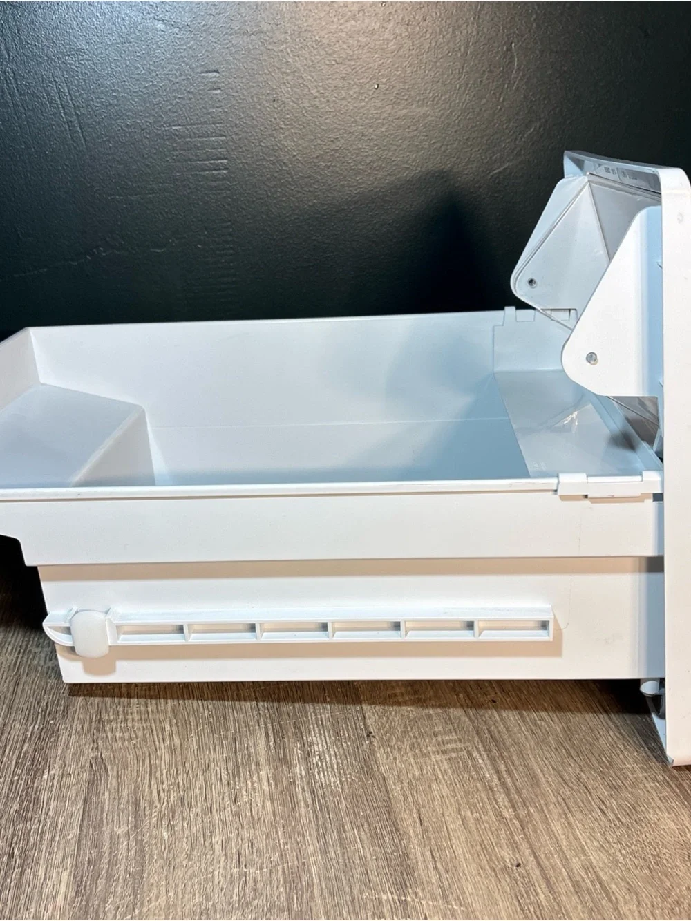 Frigidaire Refrigerator Ice Container Part # 5304525931